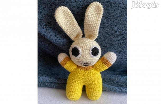 Horgolt plüss - Charlie nyuszi