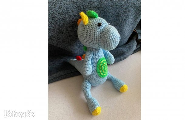 Horgolt plüss - sárkány