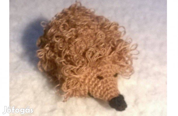 Horgolt süni eladó