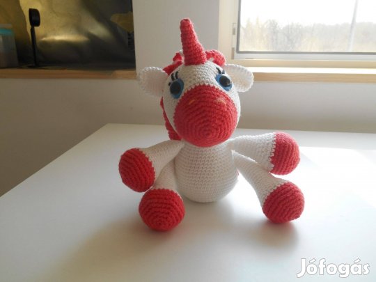 Horgolt unikornis új gyönyörű