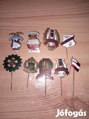 Horthy korabeli jelvények eladóak