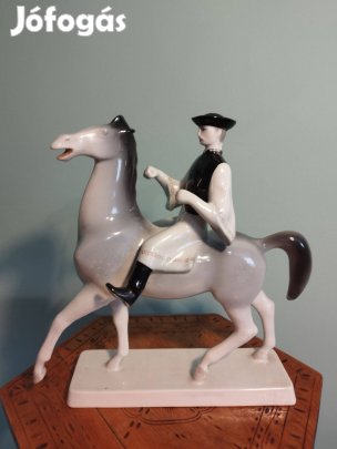 Hortobábyi csikós,Hollóházi porcelán