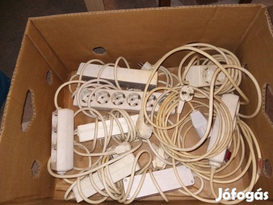 Hosszabbító zsinór 220V. többféle hosszméretben,már 1000-.ft/db-tól!