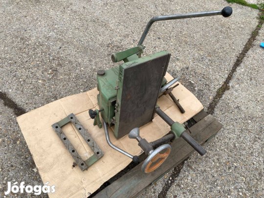 Hosszlyukfúró support