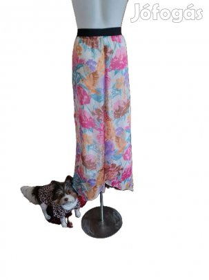 Hosszú Szoknya Alján Cikk-Cakk Szabással! Kód: Szok 200 Méret 46