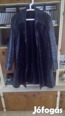 Hosszú bőrkabát olcsón!