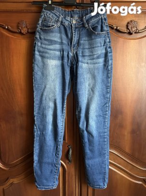 Hosszú nadrágok, felsők, farmer mellény