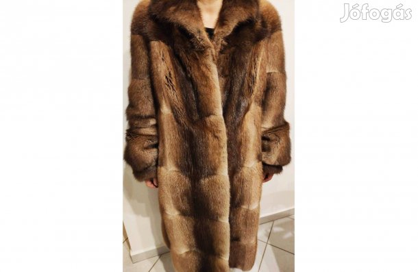 Hosszú pézsma bunda eladó