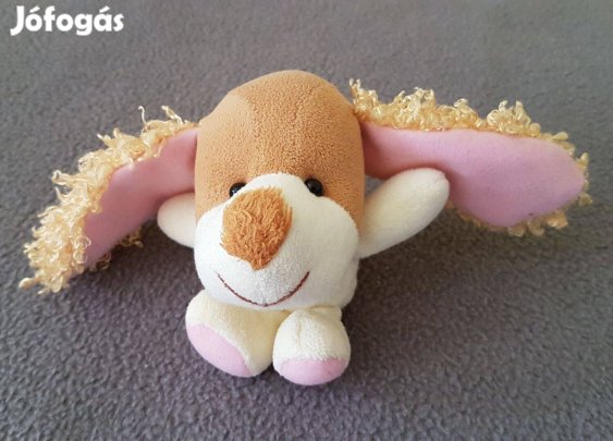 Hosszúfülű plüss kutya