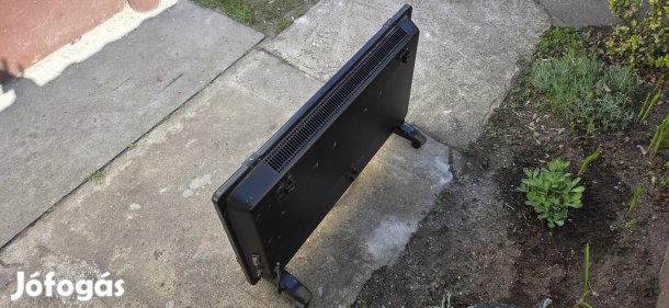 Hősugárzó üvegpanel