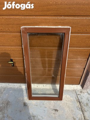 Hőszigetelt műanyag ablak 57x115