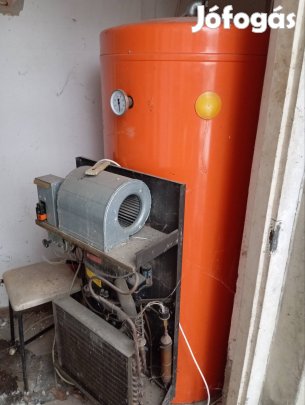 Hőszivattyú "kezdetleges"300 literes tartályal eladó 
