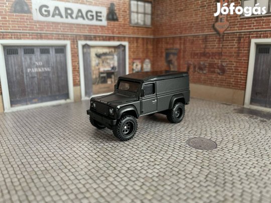 Hot Wheels Premium Land Rover Defender 110