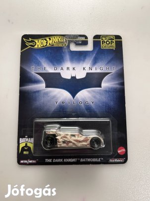 Hot Wheels Premium - The Dark Knight "Batmobile"