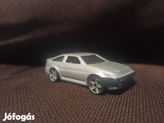 Hot Wheels Toyota AE-86 Corolla (egyedi!)
