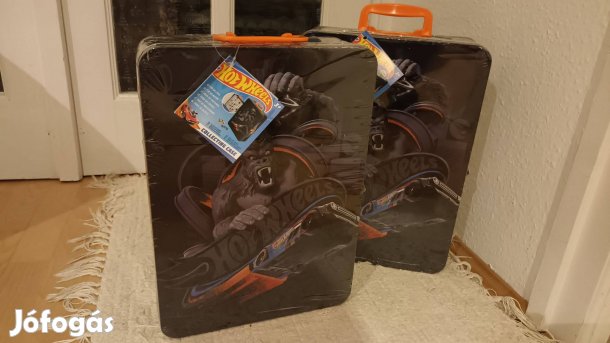 Hot Wheels autótároló bőrönd