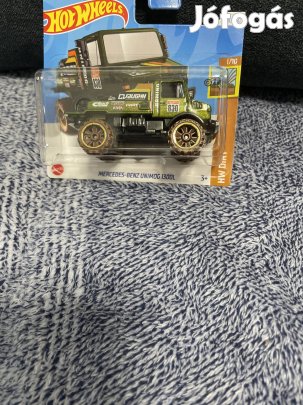 Hot wheels Mercedes-Benz Unimog 1300L
