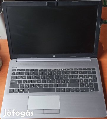 Hp 255 g7 laptop megkímélt