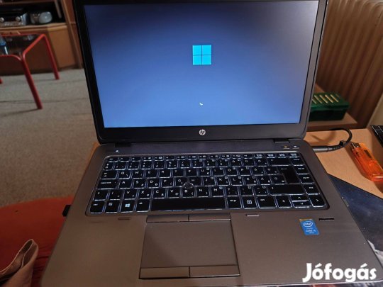 Hp 840 g2 felujitott uj akksival