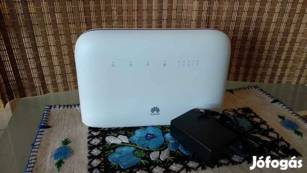 Huawei B715s-23c CAT9 4G+ SIM kártyás router + VoIP kliens