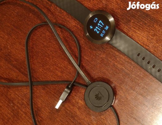 Huawei Band-4fe fekete okosóra, saját usb töltővel,