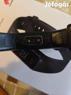 Huawei band 4