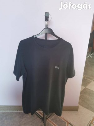 Hugo Boss Regular Fit férfi póló fekete