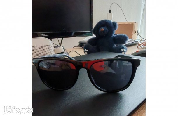 Hugo Boss napszemüveg