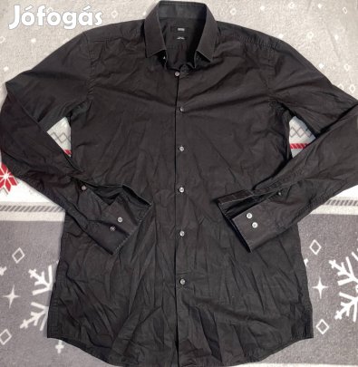 Hugo Boss slim fit élénk fekete 40-es (kb M) karcsúsított ffi ing 