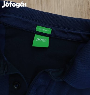 Hugo Boss slim fit sötétkék vékony férfi felsőrész apró hibával