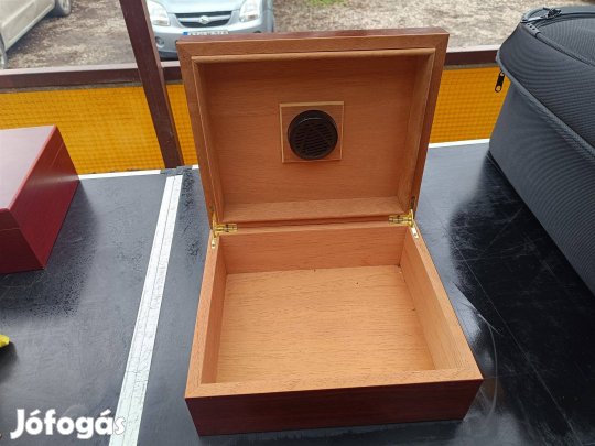 Humidor - szivartartó (zozizo)