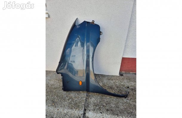 Hundai H1 jobb és bal elsö sárvédő