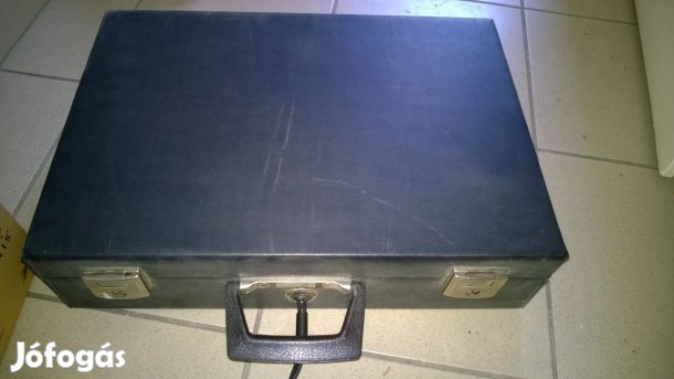 Hungária Biztosító gyűjtemény sokféle retro relikvia ,új!szett ár!