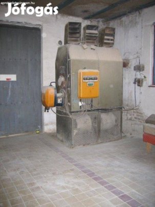Hungarotherm ipari 210kw hőlégbefúvós kazán eladó