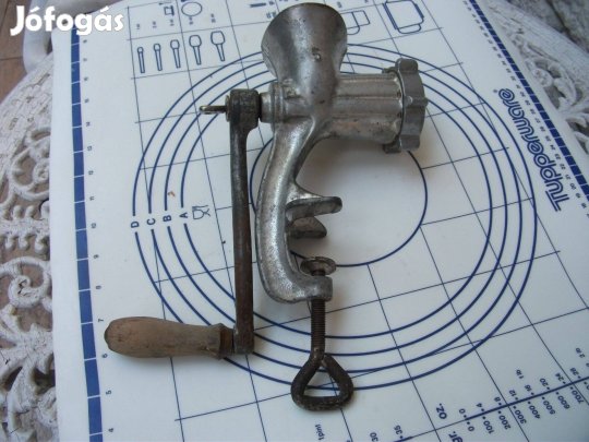 Húsdaráló kiváló állapotban