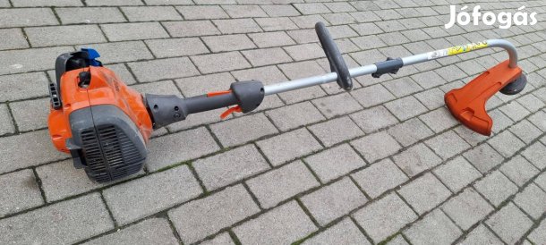 Husqvarna 122C benzines kétütemű fűkasza szegélynyíró szegély nyíró