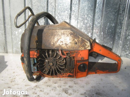 Husqvarna 61 benzines láncfűrész (hiányos)
