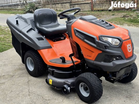 Husqvarna TC-242T V2 22HP Fűnyíró traktor Fűnyírótraktor