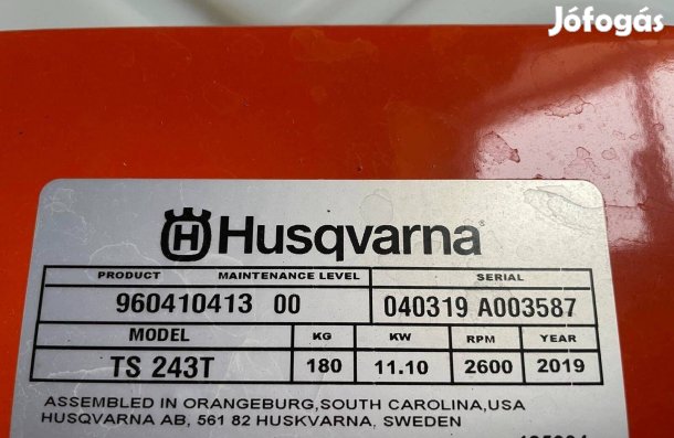 Husqvarna fűnyíró traktor