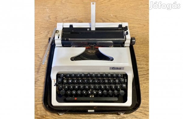 Húsvéti ajándék öltlet! Szép állapotú Robotron Erika 60 írógép
