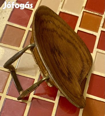 Húsvéti ajándék ötlet! Egészes hegedű álltartó