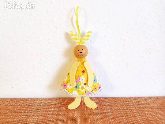Húsvéti dísz, dekoráció, nyuszi/nyúl sárga ruhában, 16 cm magas