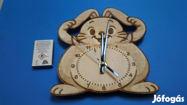 Húsvéti egyedi kézműves faliórák, ajándékok. gravirstudio.meska.hu