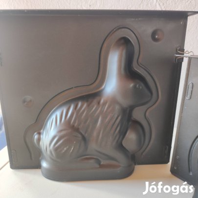 Húsvéti két forma egy dobozba.