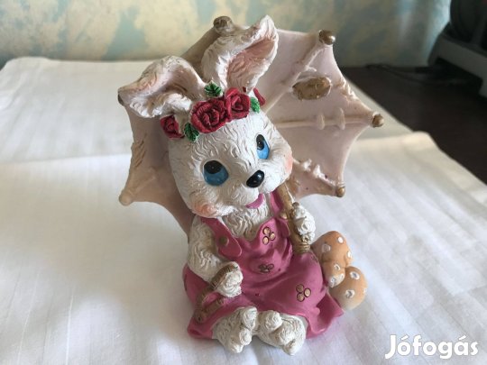 Húsvéti nyuszi esernyővel