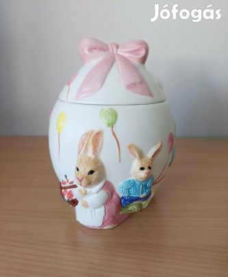 Húsvéti tojás alakú édességtartó 