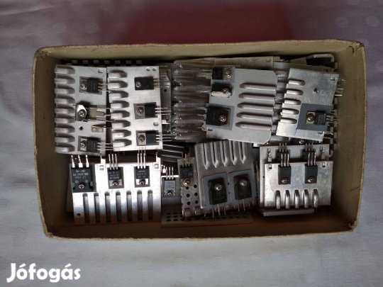 Hűtőbordák félvezetőkkel ,38 db