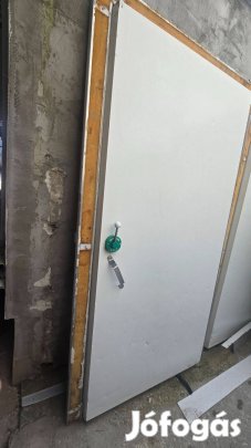Hütőkamra ajtó fagyasztós