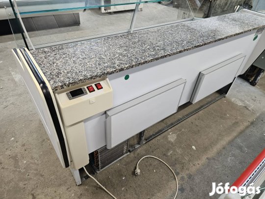Hűtőpult 200cm