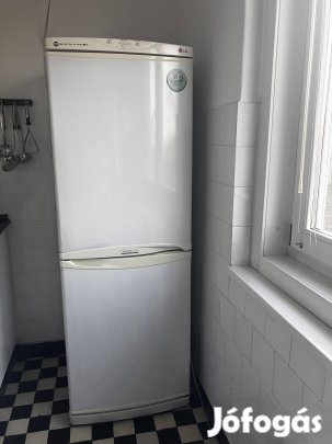 Hűtőszekrény LG
